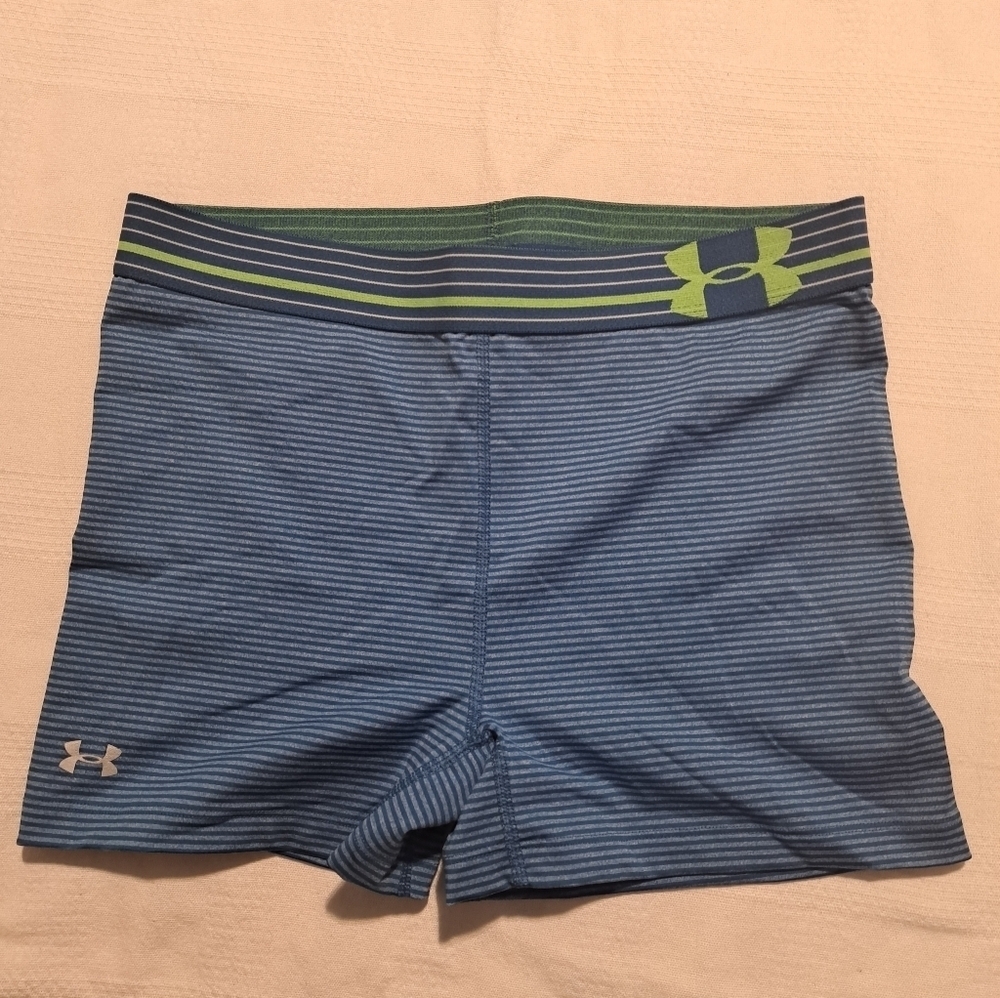 Under Armour women's size Medium 2 tone blue compression shorts, EUC